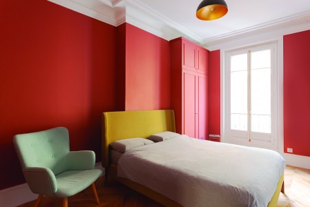 Rénovation d'une chambre colorée avec le nuancier couleur Cromology Intérieur